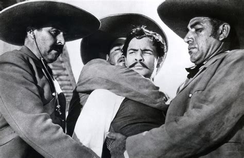 Viva Zapata! Uma epopeia cinematográfica sobre a Revolução Mexicana e o poder da luta pela justiça social!